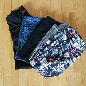 Bundle of active leggings